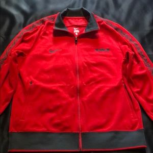 Nike Lebron jacket, *send offers*